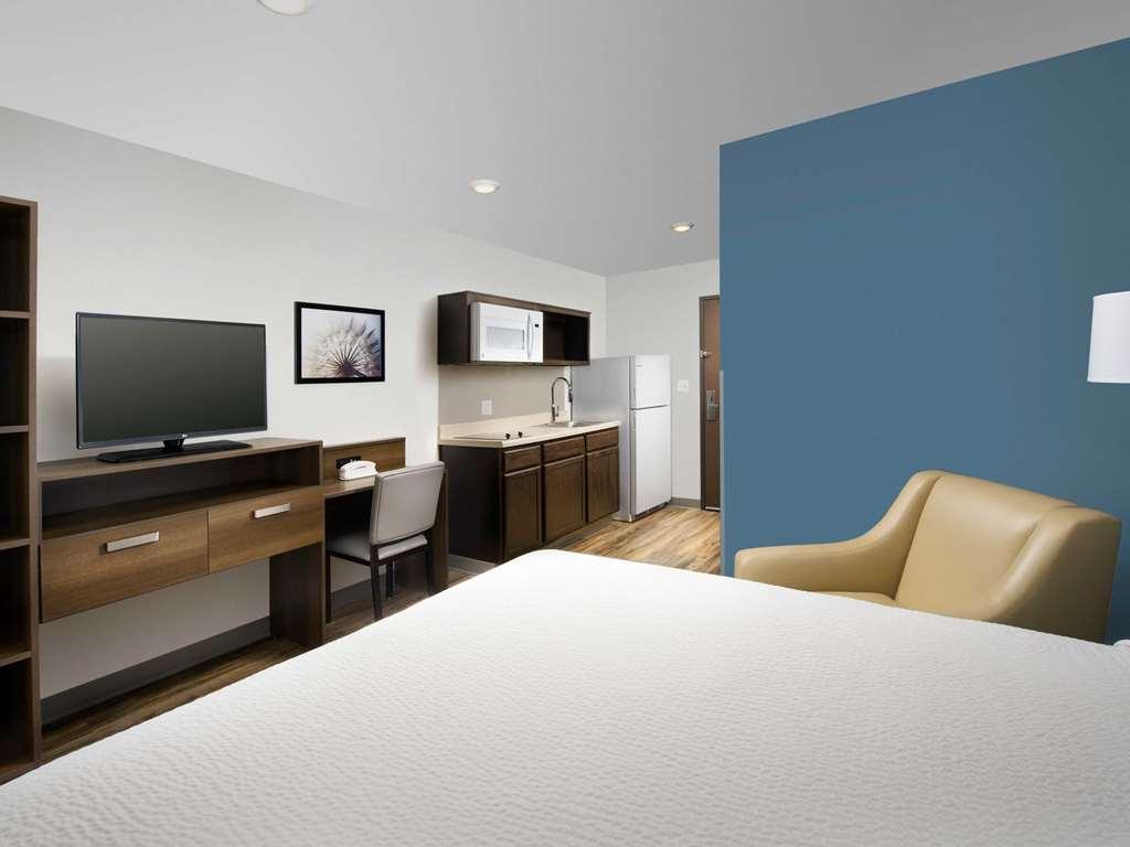 Woodspring Suites Провиденс Номер фото